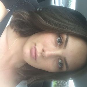 Meet your Posher, Jazmine